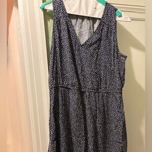 Sleeveless polkadot Old Navy dress
